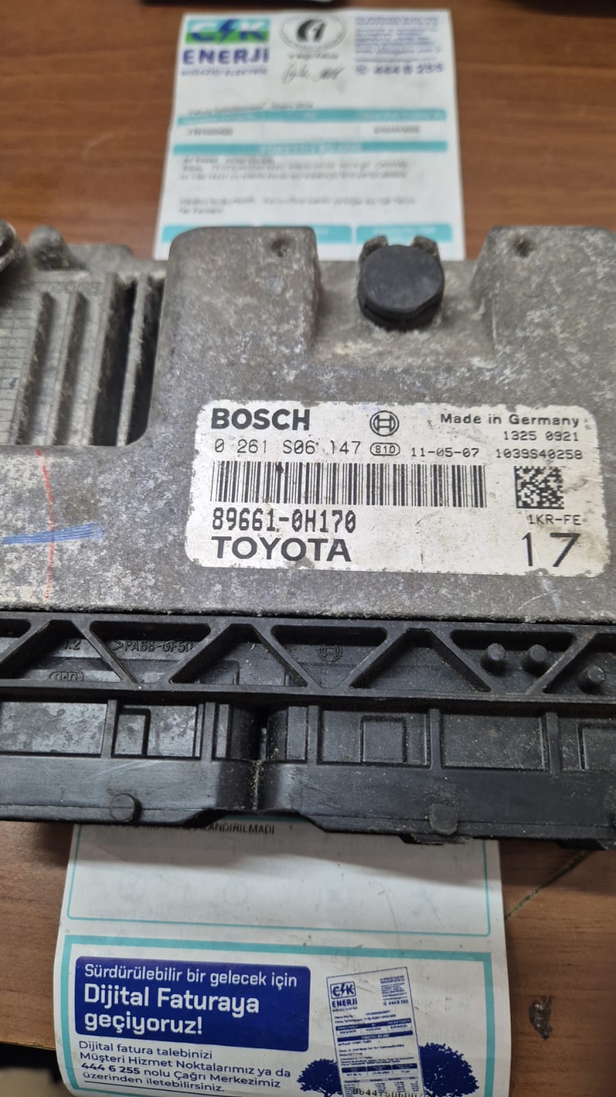 Toyota Aygo 1.0 89661-0H170 0261S06147 M7.9.52